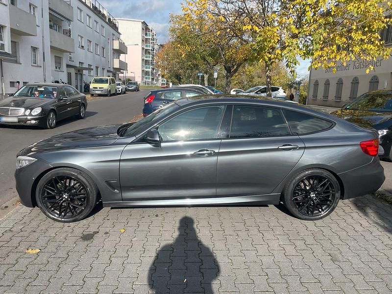 Second-hand BMW 325 224 CP (164 kW) 2015 Gri Berlinǎ