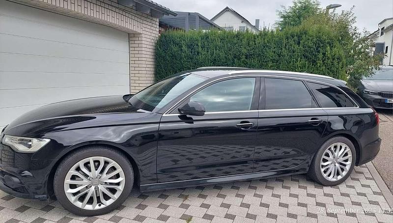 Schwarz Gebraucht 2019 Audi A6 Kombi | 30.890 € (Guter Preis) - Bild 1/4
