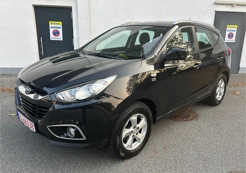 Schwarz Gebraucht 2010 Hyundai ix35 Comfort SUV | 7.300 € (Guter Preis) - Bild 1/4