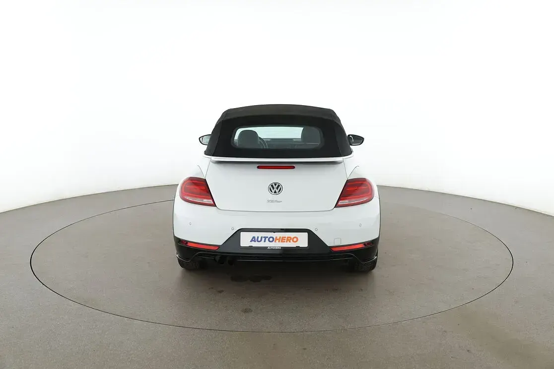Gebraucht VW Beetle R-line BlueMotion 150 PS (110 kW) 2018 Weiß Kleinwagen