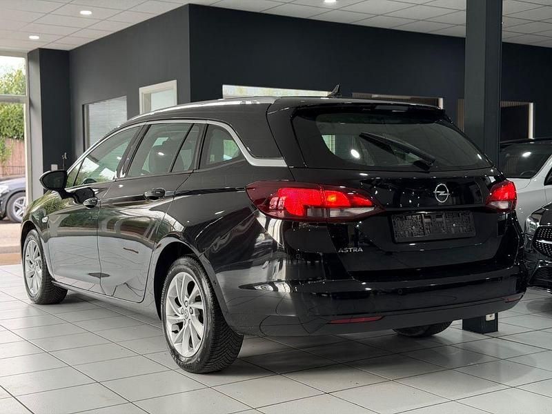 Gebraucht Opel Astra Elegance 145 PS (106 kW) 2021 Schwarz Kombi