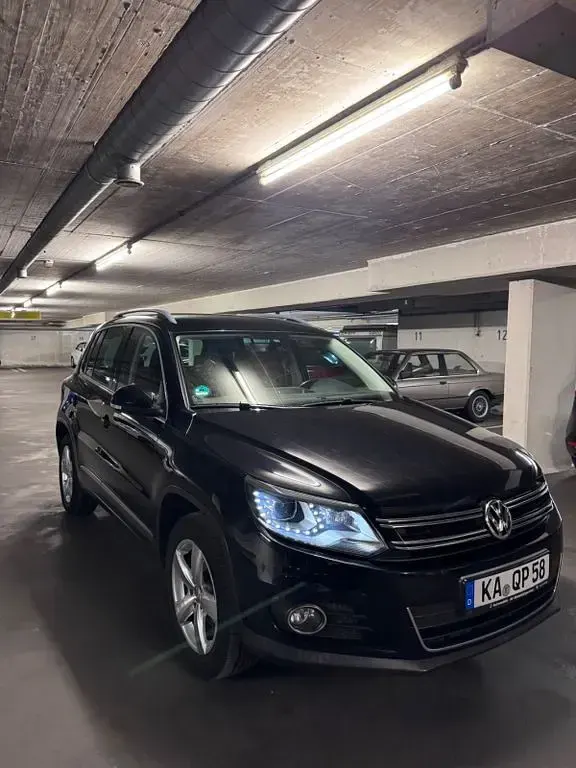 Gebraucht VW Tiguan Trendline 150 PS (110 kW) 2013 Schwarz SUV