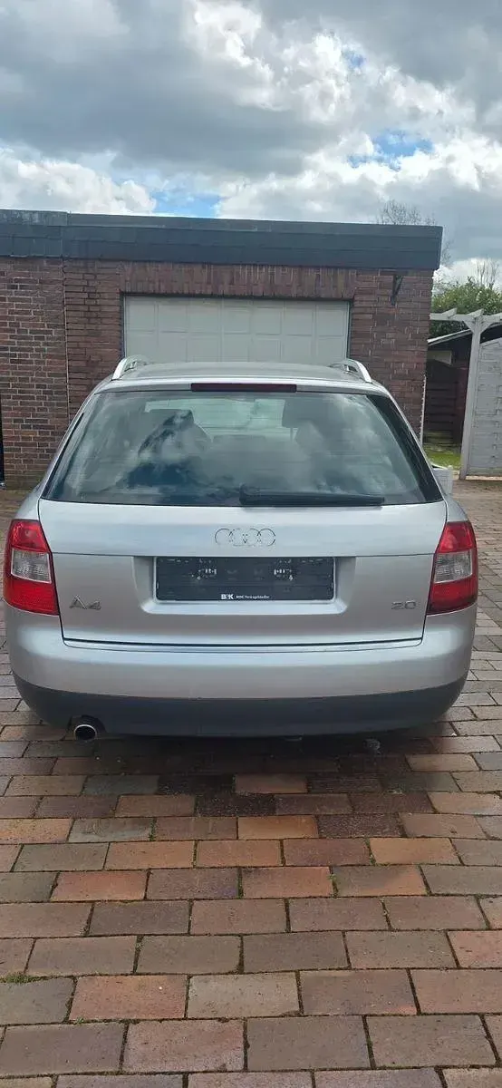 Brugt Audi A4 131 HK (96 kW) 2002 Sølv Stationcar