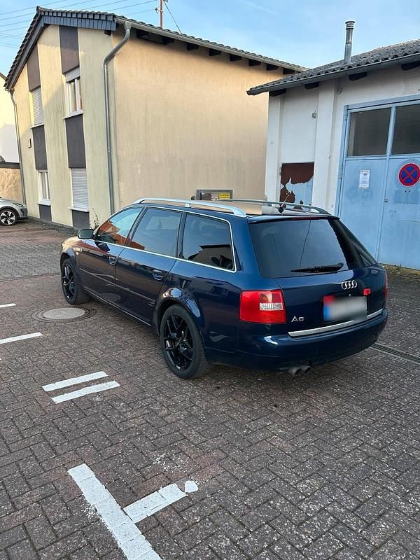 Gebraucht Audi A6 170 PS (125 kW) 2004 Blau Kombi
