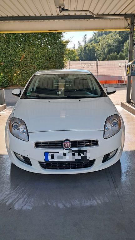 Weiß Gebraucht 2008 Fiat Bravo Racing Kleinwagen | 1.799 € (Teuer) - Bild 1/4