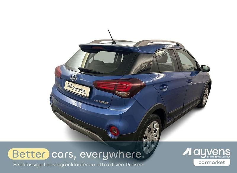Gebraucht Hyundai i20 Active 101 PS (74 kW) 2019 Blau Kleinwagen