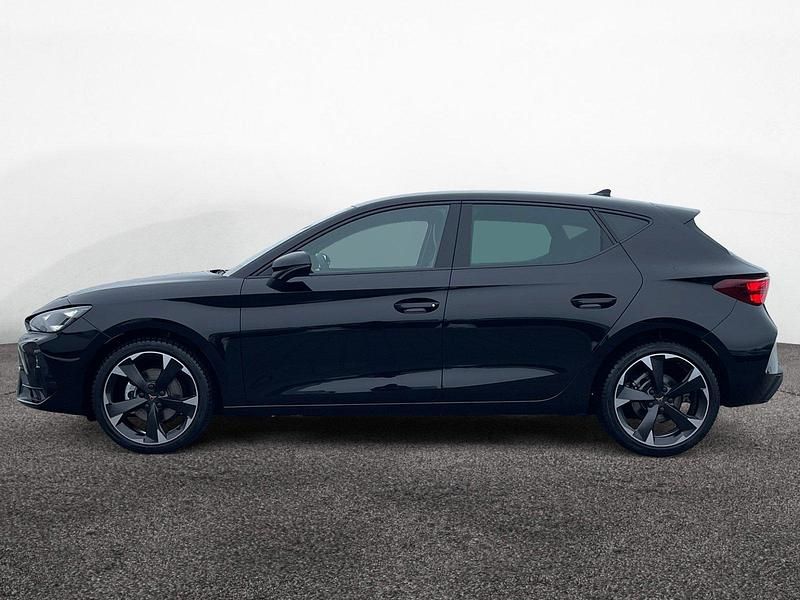 Gebraucht Cupra Leon 150 PS (110 kW) 2025 Mitternachtsschwarz Limousine