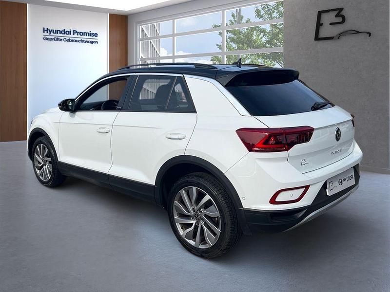 Gebraucht VW T-Roc Move 110 PS (80 kW) 2023 Weiß SUV