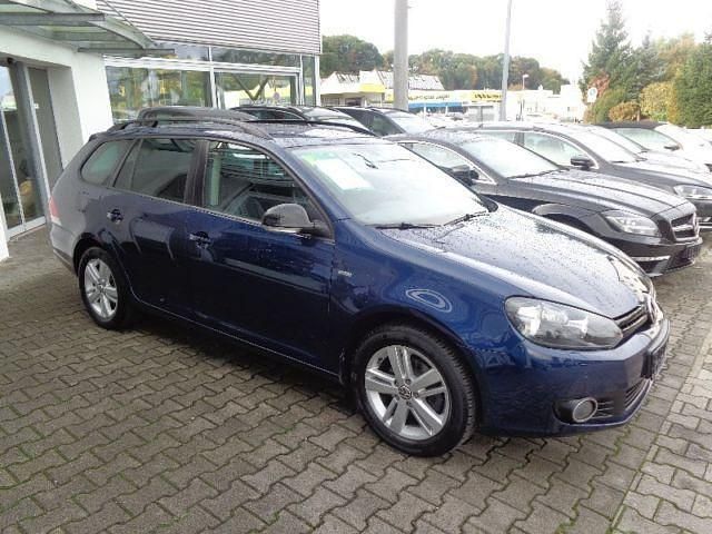 Gebraucht VW Golf VII Business 105 PS (77 kW) 2012 Blau metallic Kombi