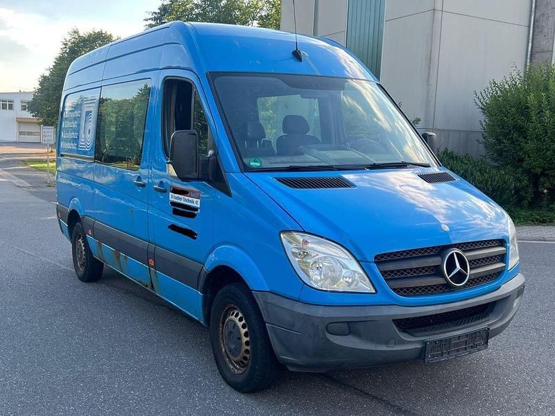 Blau Gebraucht 2010 Mercedes Sprinter Van | 5.999 € (Guter Preis) - Bild 1/4