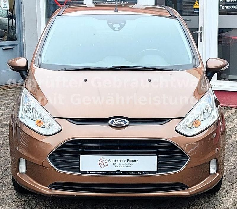 Gebraucht Ford B-MAX Trend 125 PS (91 kW) 2017 Braun Van / Kleinbus