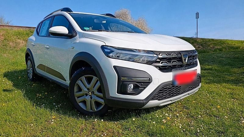 Gebraucht Dacia Sandero Stepway 92 PS (67 kW) 2021 Weiß SUV