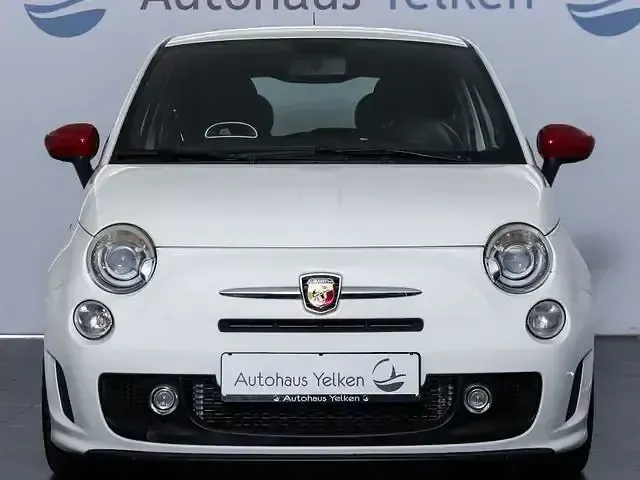Gebraucht Abarth 500 135 PS (99 kW) 2011 Weiß Limousine