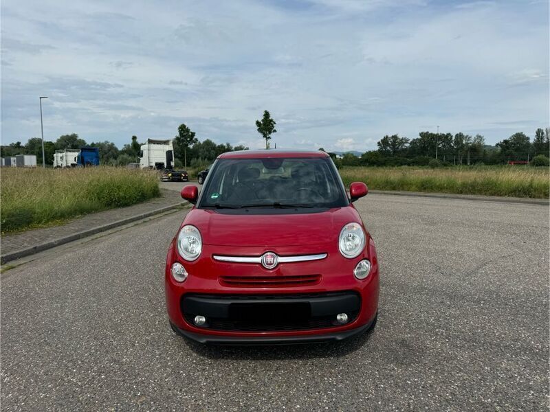 Gebraucht Fiat 500L Lounge 105 PS (77 kW) 2013 Rot Van / Kleinbus