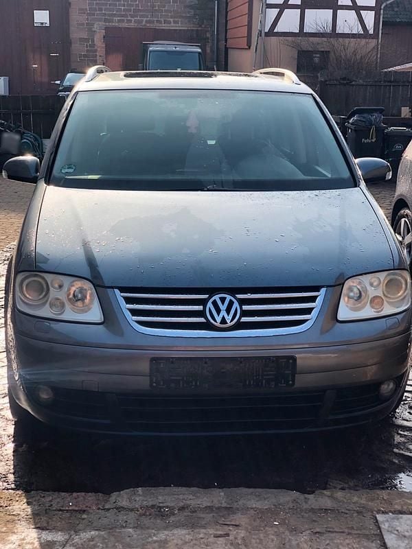 Gebraucht VW Touran 136 PS (100 kW) 2004 Grau Van / Kleinbus