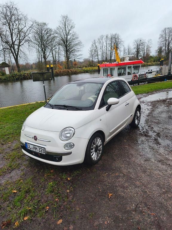 Weiß Gebraucht 2016 Fiat 500 Lounge Kleinwagen | 5.600 € (Superpreis) - Bild 1/4