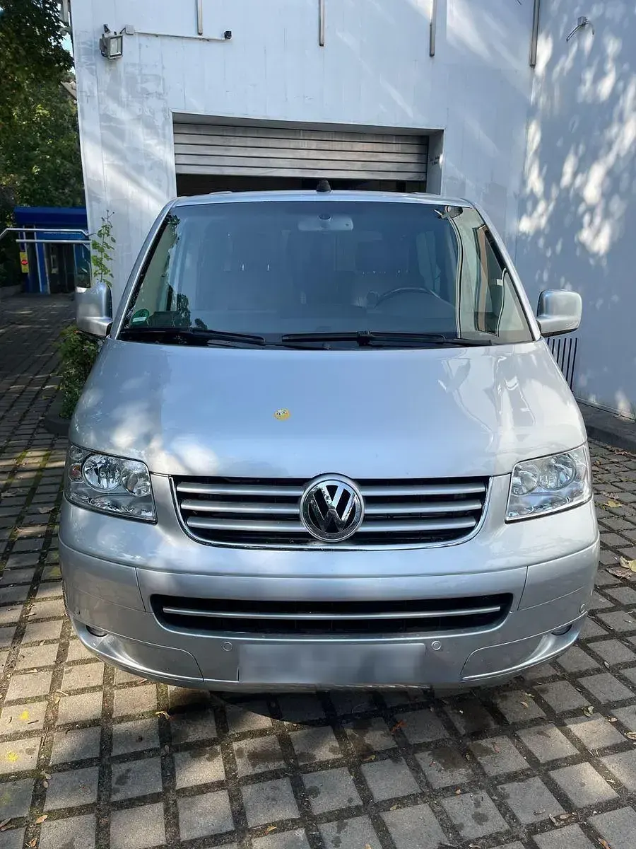 Gebraucht VW Multivan 174 PS (127 kW) 2005 Silber Van / Kleinbus