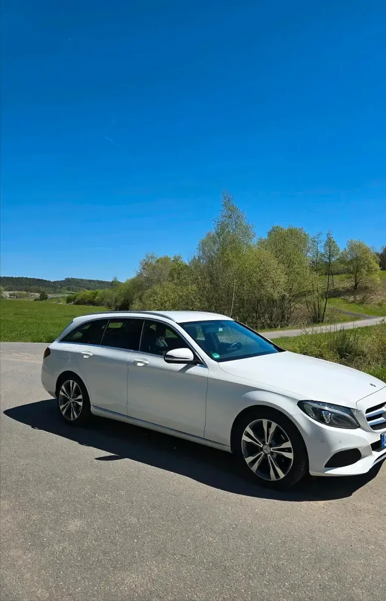 Gebraucht Mercedes C220 170 PS (125 kW) 2017 Weiß Kombi