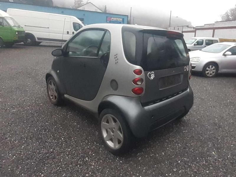 Other Gebraucht 2002 Smart ForTwo Coupé Coupé | 1.100 € (Guter Preis) - Bild 1/4