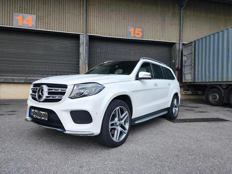 Weiß Gebraucht 2016 Mercedes GLS350 AMG SUV | 45.000 € (Teuer) - Bild 1/4