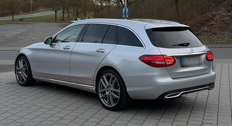 Gebraucht Mercedes C220 170 PS (125 kW) 2017 Silber Kombi