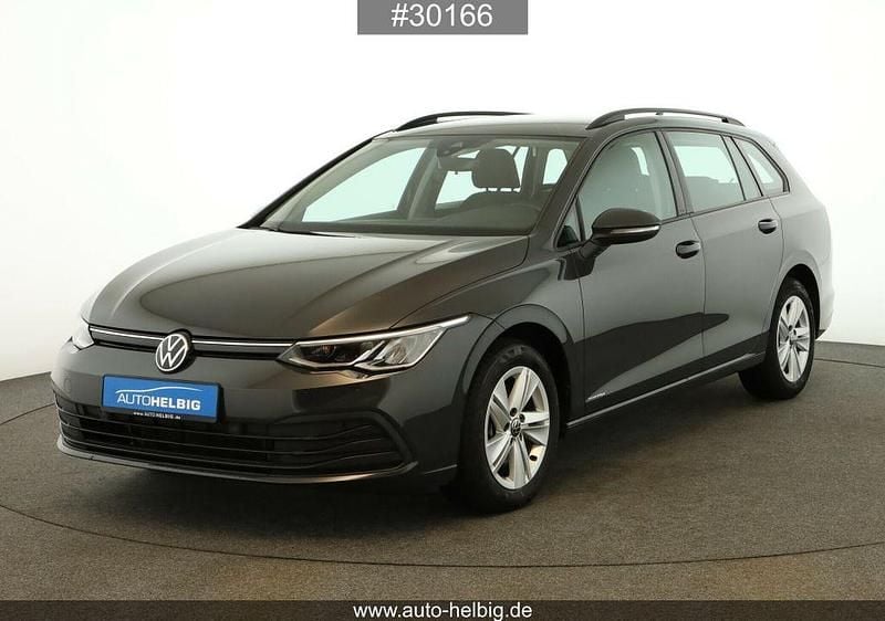Gebraucht VW Golf VIII Life 150 PS (110 kW) 2022 Uranograu Kombi