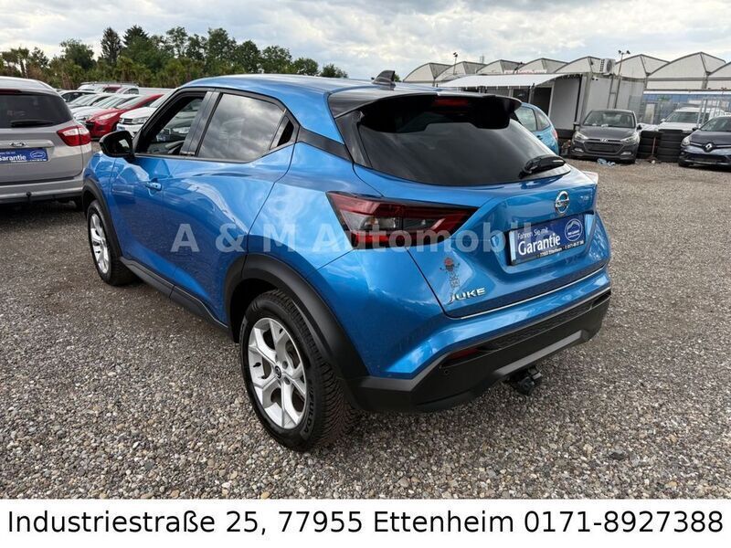 Gebraucht Nissan Juke N-Connecta 114 PS (83 kW) 2021 Blau SUV