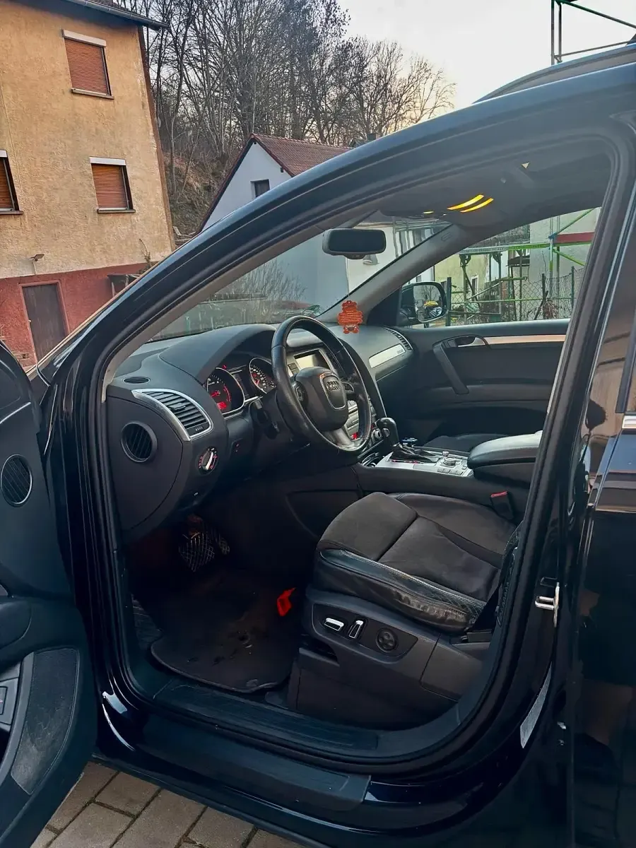 Używany Audi Q7 235 KM (172 kW) 2009 Czarny SUV