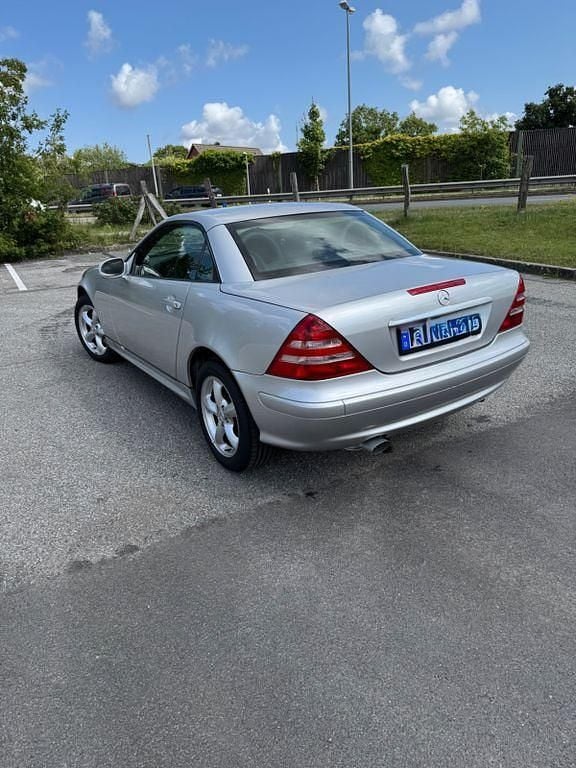 Gebraucht Mercedes SLK200 163 PS (119 kW) 2003 Grau Cabrio