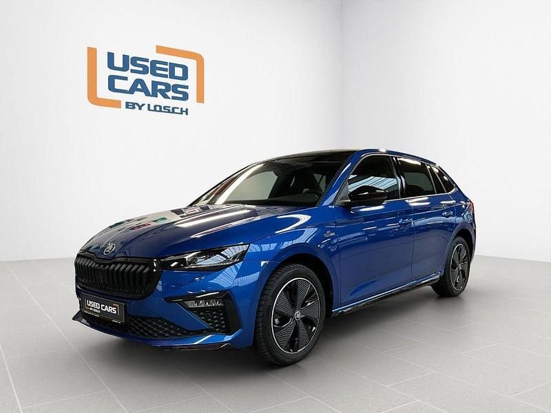 Blau Gebraucht 2025 Skoda Scala Monte Carlo Kleinwagen | 25.490 € (Etwas zu teuer) - Bild 1/4