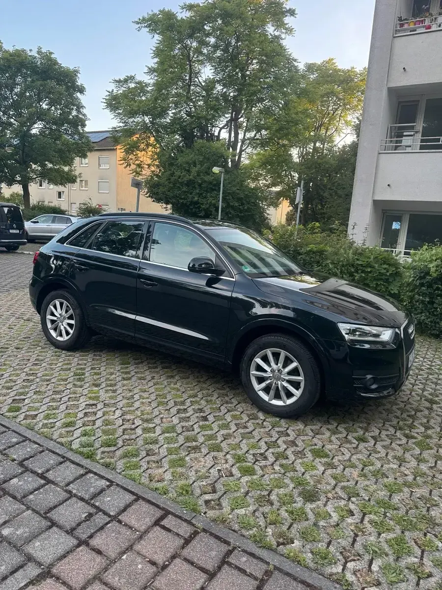 Gebraucht Audi Q3 140 PS (102 kW) 2014 Schwarz SUV
