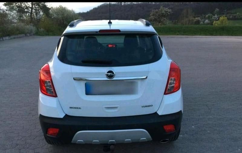 Weiß Gebraucht 2015 Opel Mokka SUV | 7.500 € (Guter Preis) - Bild 1/4