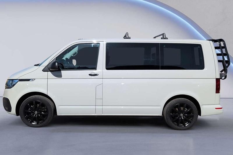 Usado VW Multivan Family 150 HP (110 kW) 2021 Cinzento Monovolume