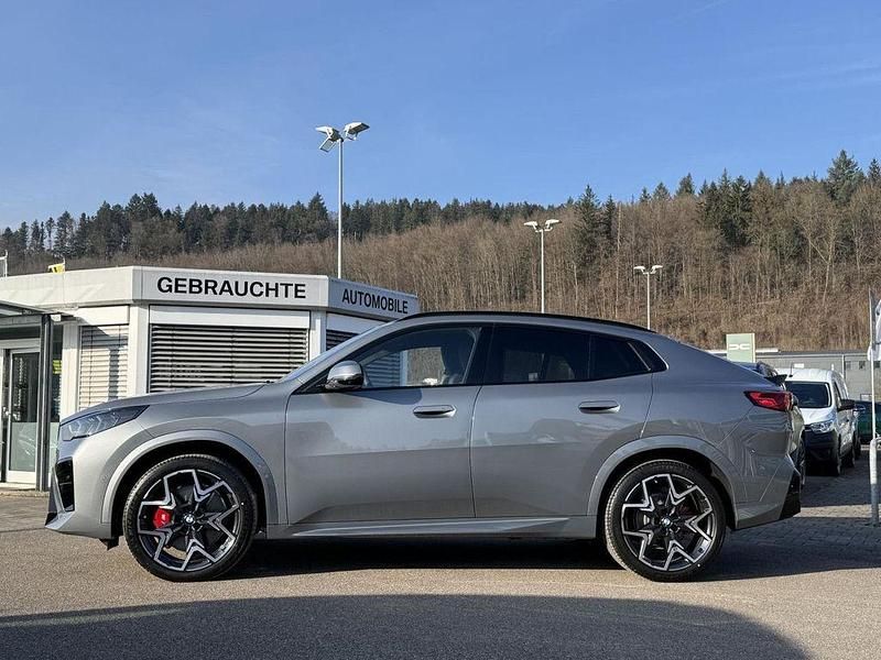 Neu BMW X2 M Sport 156 PS (114 kW) 2026 Skyscraper grau SUV