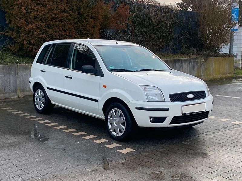 Gebraucht Ford Fusion 68 PS (50 kW) 2005 Weiß Kleinwagen