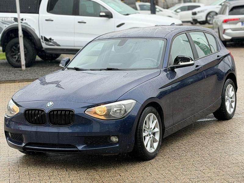 Blau Gebraucht 2014 BMW 116 Kleinwagen | 3.800 € (Guter Preis) - Bild 1/4