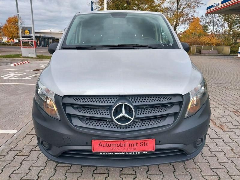 Gebraucht Mercedes Vito 136 PS (100 kW) 2018 Silber Van