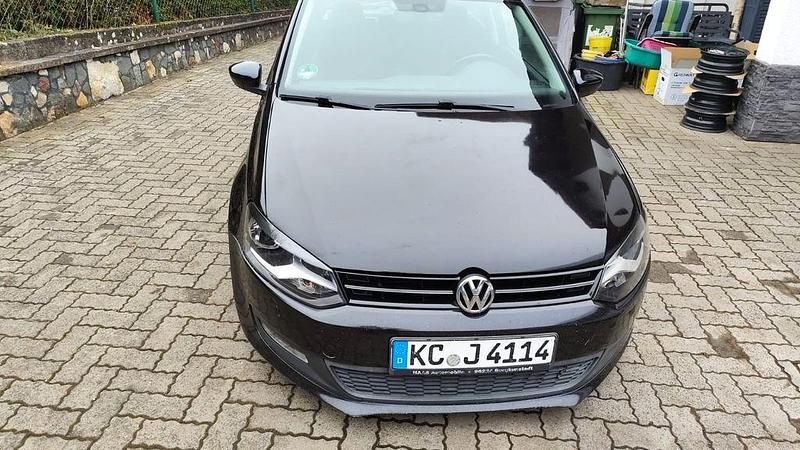Gebraucht VW Polo Comfortline 90 PS (66 kW) 2011 Schwarz Kleinwagen