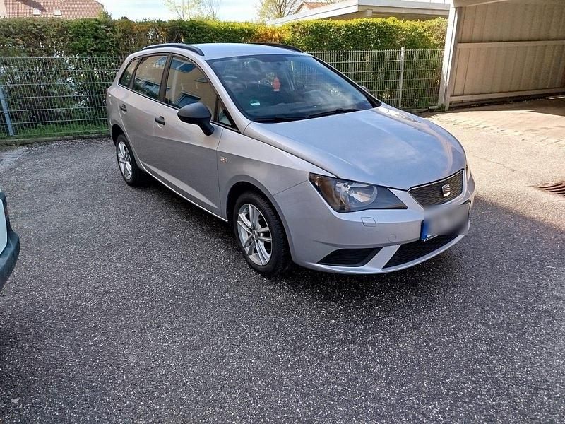 Silber Gebraucht 2011 Seat Ibiza ST Ecomotive Kombi | 2.500 € (Fairer Preis) - Bild 1/4