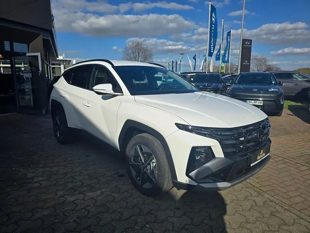 Neu Hyundai Tucson Trend 179 PS (131 kW) 2026 Atlas white / sol SUV