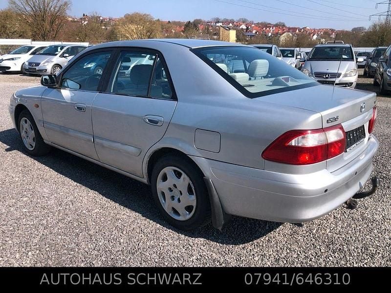 Gebraucht Mazda 626 Comfort 101 PS (74 kW) 2001 Silber Limousine