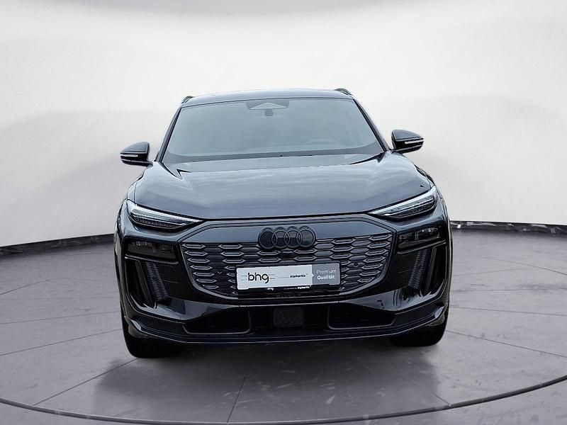 Neu Audi Q6 Sportback e-tron Performance 225 kW (306 PS) 2025 Grau SUV