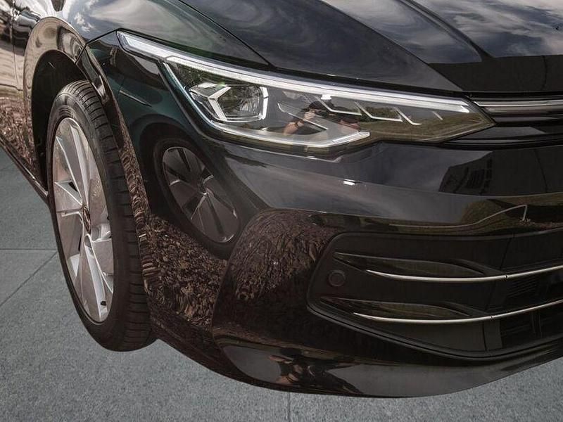 Gebraucht VW Golf VIII 150 PS (110 kW) 2025 Schwarz Kleinwagen