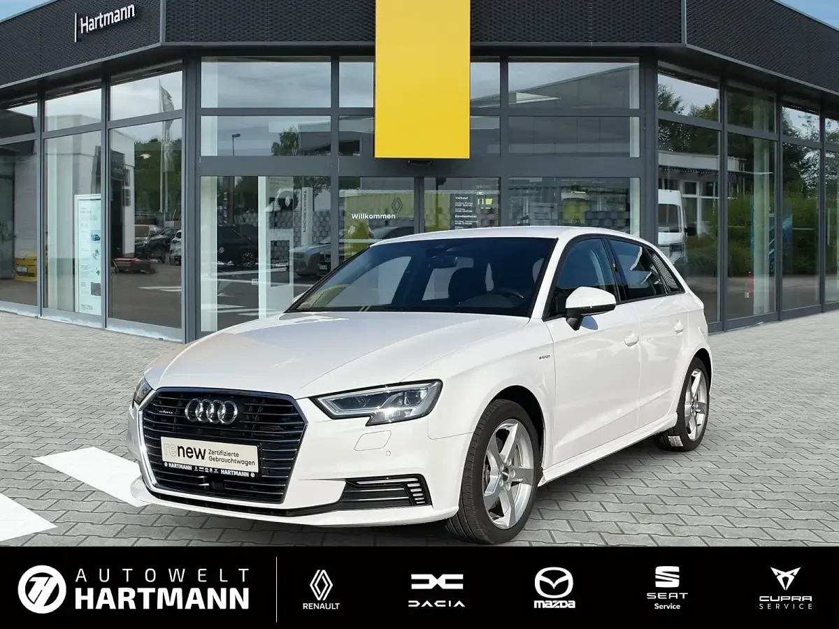 Gebraucht Audi A3 Sportback e-tron Sport 150 PS (110 kW) 2017 Kleinwagen