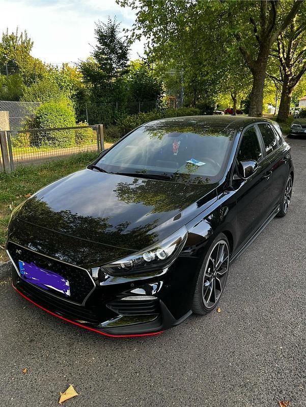 Schwarz Gebraucht 2020 Hyundai i30 Limousine | 22.800 € (Guter Preis) - Bild 1/4