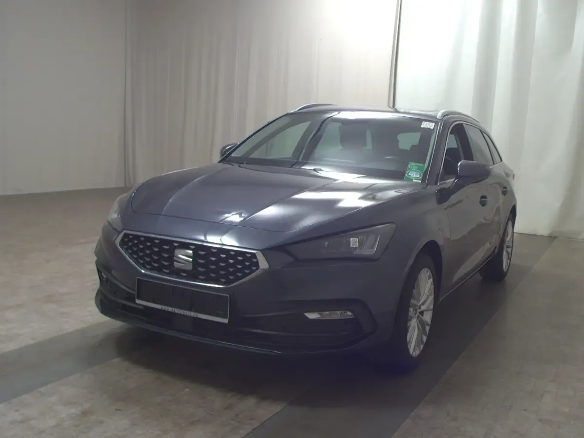 Używany Seat Leon Beats 150 KM (110 kW) 2022 Szary Kombi