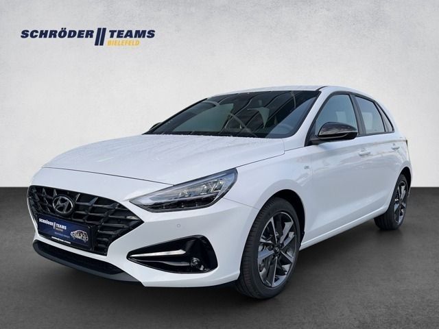 Sonstige Gebraucht 2024 Hyundai i30 Advantage Limousine | 30.290 € (Teuer) - Bild 1/4