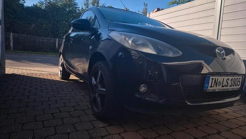 Schwarz Gebraucht 2008 Mazda 2 Kleinwagen | 3.000 € (Superpreis) - Bild 1/4