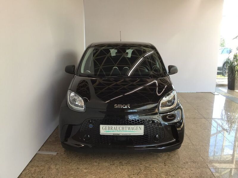Gebraucht Smart ForFour Electric Drive 60 kW (82 PS) 2021 Schwarz Limousine
