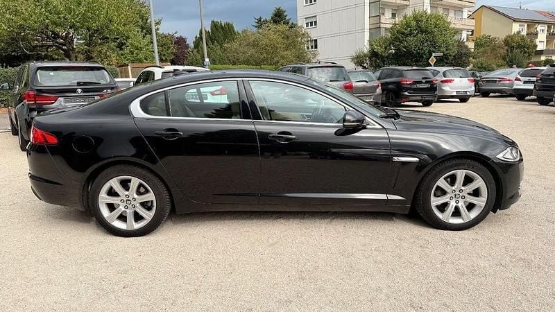 Gebraucht Jaguar XF 200 PS (147 kW) 2013 Schwarz Limousine